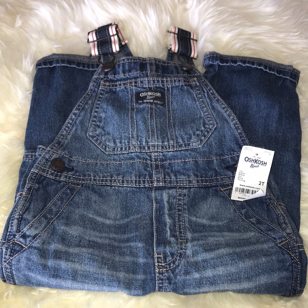 NWT OshKosh Toddler boy overalls.